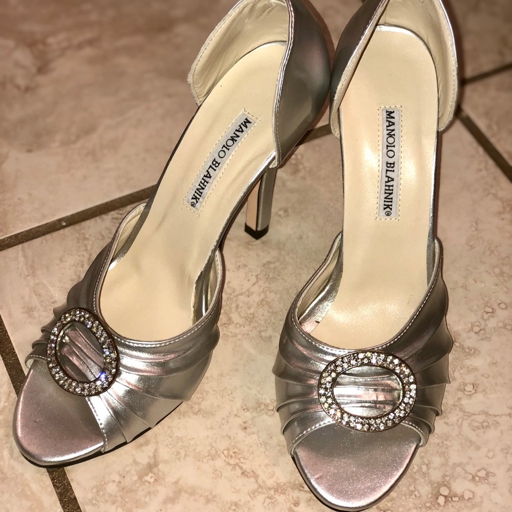 New (with out tags) Manolo Blahniks, size 39